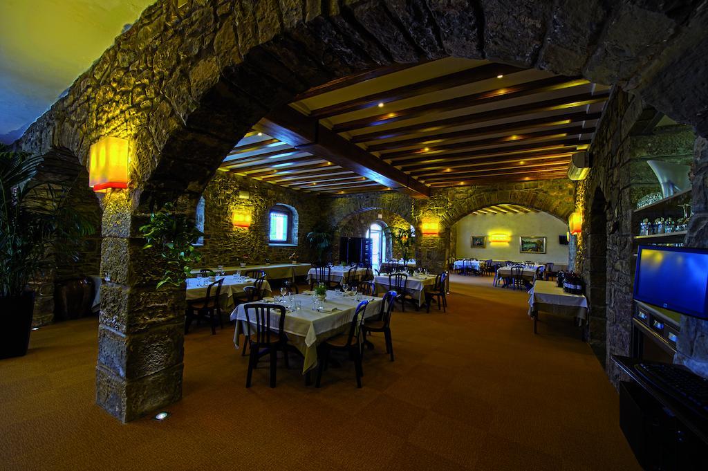 Hostal Palouet De Segarra Zewnętrze zdjęcie