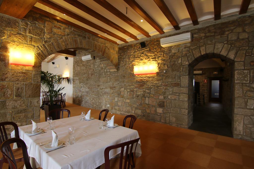Hostal Palouet De Segarra Zewnętrze zdjęcie